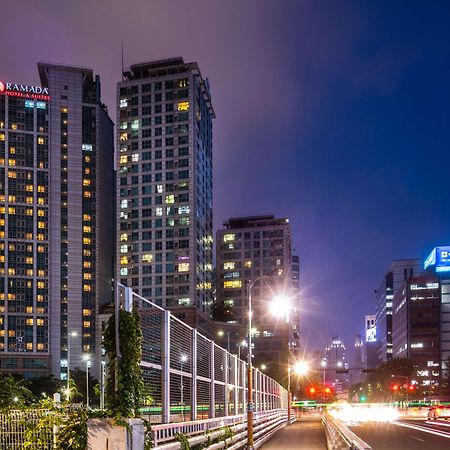 Ramada Hotel And Suites Seoul Namdaemun Exterior photo